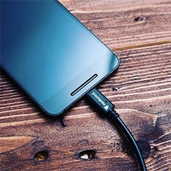 Cables, Adapters & Hubs